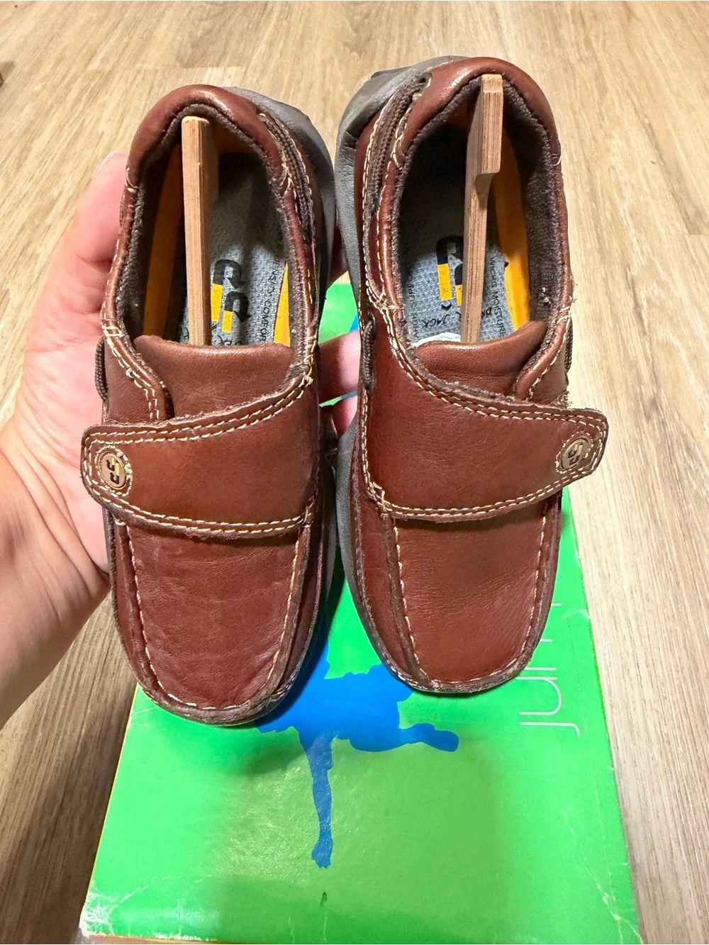 Boys Genuine Leather School Shoes Size 10 Toddler US (EU 27) New in Box Brown